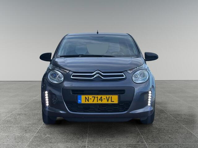 Citroen C1 5-deurs Millenium Feel 1.0 e-VTi 72pk | TWO-TONE! | APPLE CARPLAY / ANDROID AUTO | CAMERA | EXTRA GETINTE RAMEN | LEDEREN STUUR |