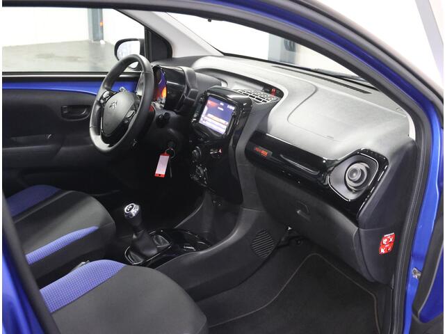 Citroen C1 1.0 VTi Airscape Urban Ride | 1ste eigenaar | Vouwdak/Cabrio | AppleCarplay/AndroidAuto | Airco | Camera | Bluetooth | LED | Start/Stop Systeem | Buitenspiegels elektrisch verstel -en verwarmbaar | 15"LMV | Isofix | Privacy Glass |