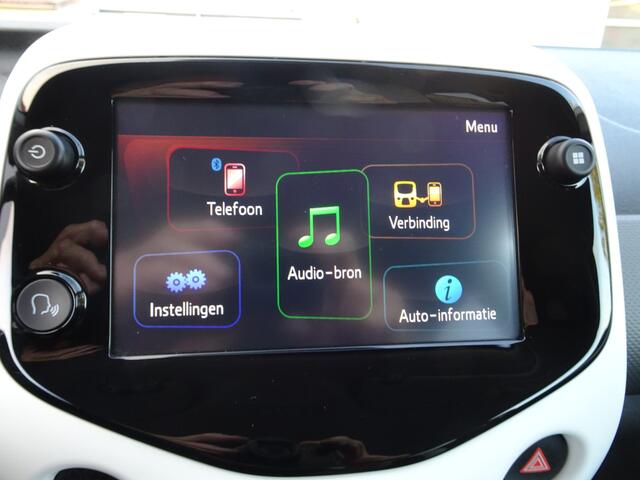 Citroen C1 1.0 VTi Millenium Airco, apple carplay, elektrische ramen, centrale vergrendeling, led verlichting, enz.