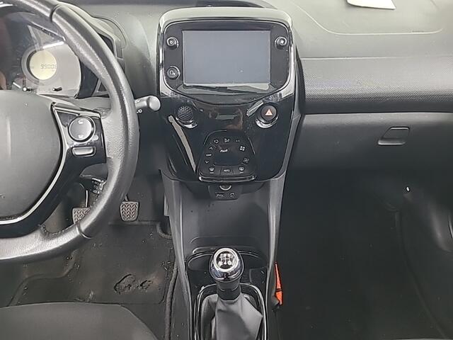 Citroen C1 1.0 VTi Shine 2e-Eig. & Dealer-Onderh. BOVAG-Garantie. NL-Auto.