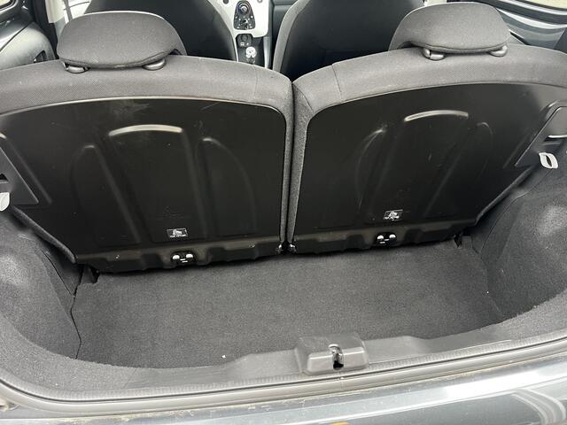 Citroen C1 1.0 VTi Feel slechts 19.594 km NAP en in nieuwstaat!!