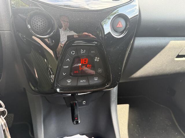 Citroen C1 1.0 VTi Shine ALL-INRIJKLAARPRIJS/Camera/Clima/Apple Carplay