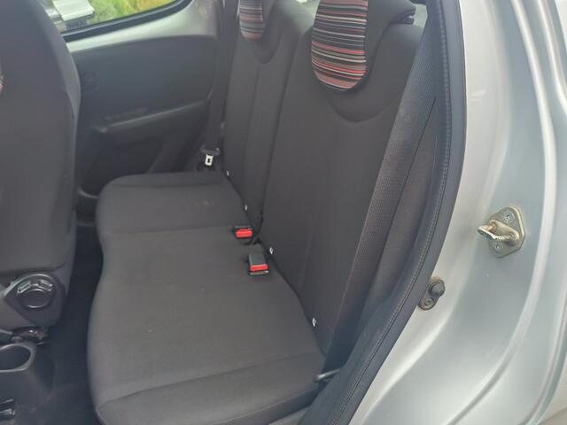 Citroen C1 1.0 VTi Urban Ride Rijklaar + 12 maanden Bovag-garantie Henk Jongen Auto's in Helmond, al 50 jaar service zoals 't hoort!