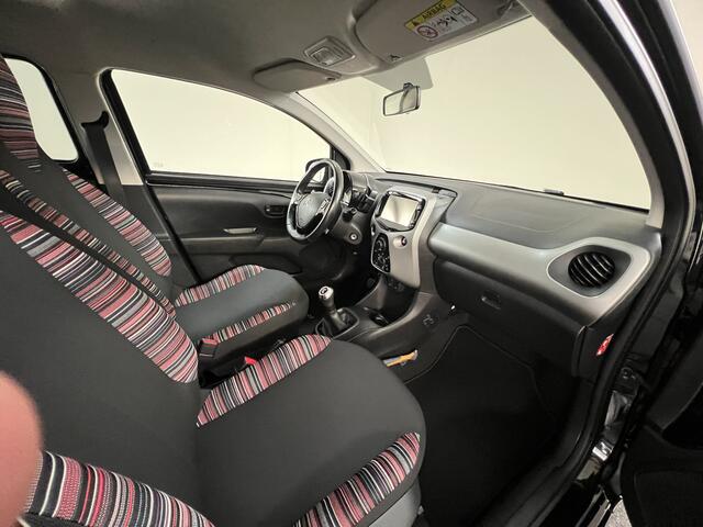 Citroen C1 1.0 VTi 5Drs Stoelverw. / Climate Cntrl / Centrale vergr. / Carplay / Navi