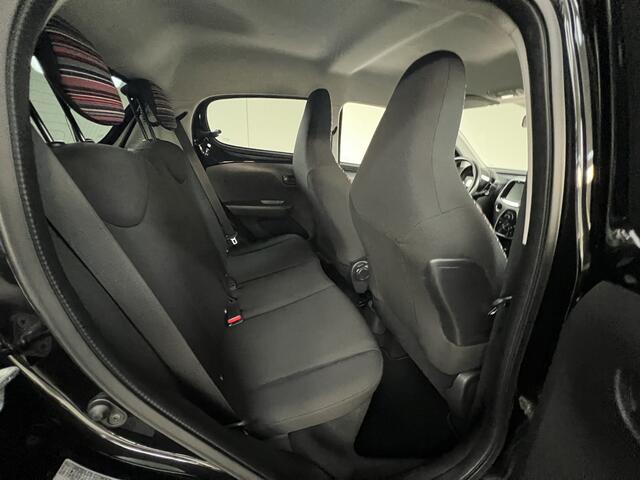 Citroen C1 1.0 VTi 5Drs Stoelverw. / Climate Cntrl / Centrale vergr. / Carplay / Navi
