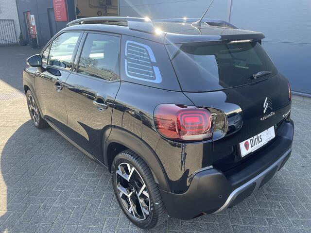 Citroen C3 Aircross 110pk Shine Pack (Camera - Keyless Entry - Grip Controle - Leder - 17"- Automatische Airco - Navigatie)