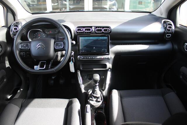 Citroen C3 Aircross 1.2 110PK SHINE | NAVIGATIE | ACHTERUITRIJ CAMERA | APPLE CARPLAY/ANDROID AUTO | ALL SEASON BANDEN | LICHTMETALEN VELGEN | CRUISE CONTROL | CLIAMTE CONTROL | LED KOPLAMPEN |