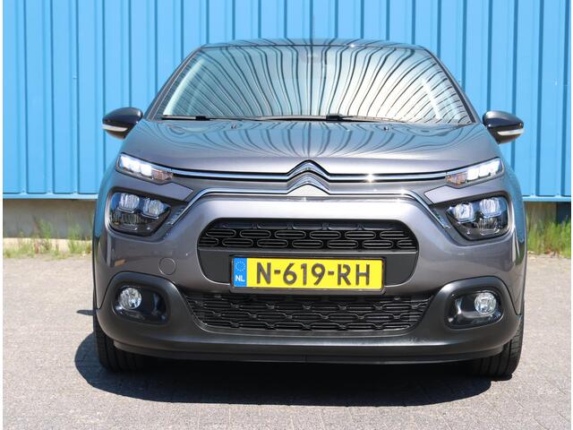 Citroen C3 1.2 85PK Shine | AppleCarPlay/AndroidAuto | Climate Control | Cruise Control | Privacy glas | Navigatie | Trekhaak | 17"LMV | Two-tone | Parkeersenoren | Keyless |