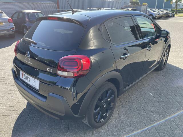 Citroen C3 82pk Shine (Camera - Keyless Entry - Dodehoek detectie - Navigatie - Automatische Airco - Apple Carplay - 17")