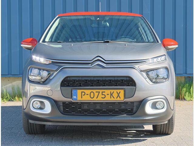 Citroen C3 1.2 110PK Shine | AppleCarPlay/AndroidAuto | Climate Control | Cruise Control | Camera | Privacy glas | Navigatie | Trekhaak | 17"LMV | Two-tone | Parkeersenoren |