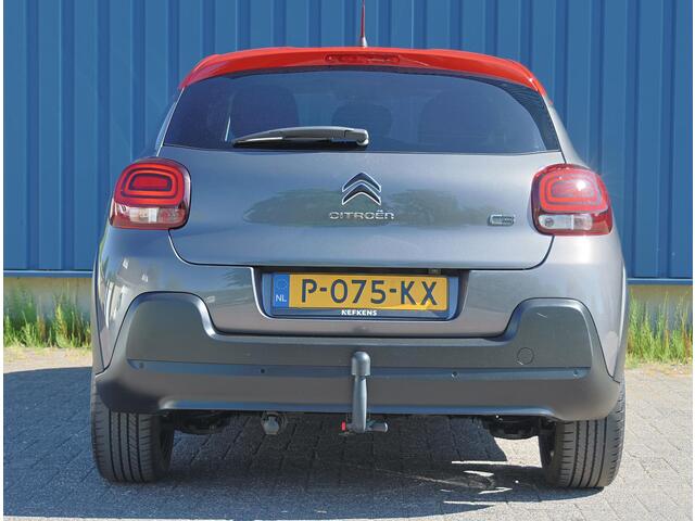 Citroen C3 1.2 110PK Shine | AppleCarPlay/AndroidAuto | Climate Control | Cruise Control | Camera | Privacy glas | Navigatie | Trekhaak | 17"LMV | Two-tone | Parkeersenoren |