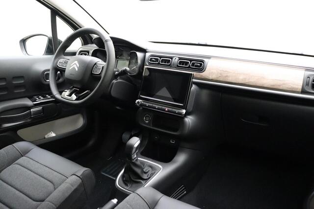 Citroen C3 1.2 PureTech Max 83 PK | Handgeschakeld | Stoelverwarming | Camera | Navigatie | Cruise Control | Start/stop | Parkeersensor
