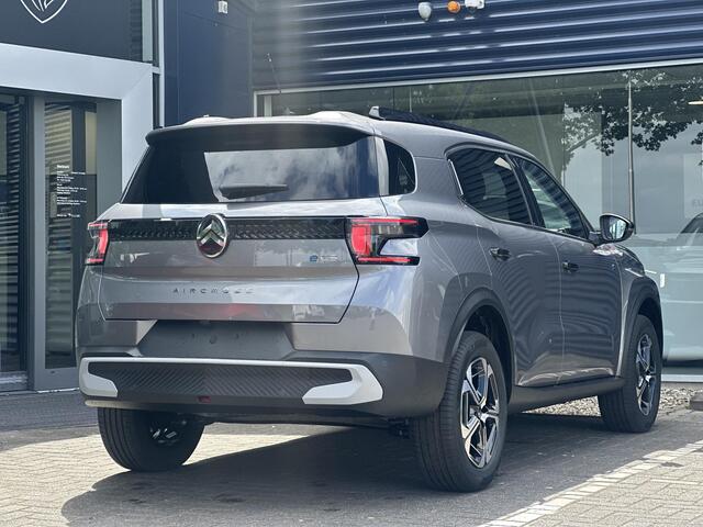 Citroen C3 Ë-C3 Aircross Max 113pk 44 kWh | Comfort stoelen | Adaptive vering | Draadloze telefoonlader | Parkeercamera/-sensoren | Navigatie | Climate Control | Apple Carplay/Android Auto | Full LED | Lichtmetalen velgen |