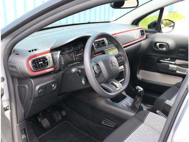 Citroen C3 1.2 85PK C-Series | Apple Carplay/Android Auto | Parkeersensoren | LED Koplampen | Climate Control | Cruise Control | 17" Lichtmetalen Velgen | Trekhaak |