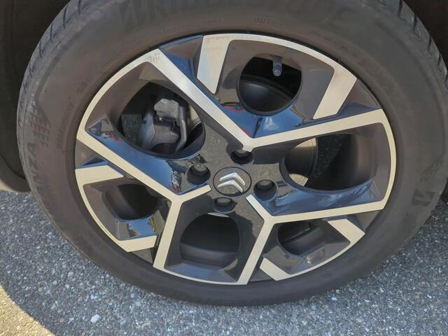 Citroen C3 Aircross 1.2 PureTech Shine Pack Navi/Open dak/Camera/TrekhaakLeder/Full options/GEEN AFLEVERKOSTEN