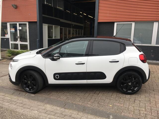 Citroen C3 1.2 PureTech S&S Shine | AUTOMAAT | Automatische Airco | Camera | Carplay | Cruise Controle | Navigatie | Parkeersenoren | Two-Tone Color | Garantie | NAP | Rijklaar |