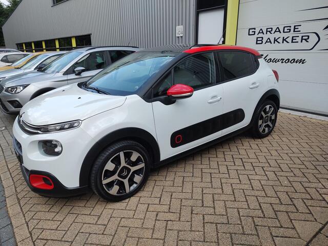 Citroen C3 1.2 PureTech Shine Panoramadak Automaat Navi-Carplay Stoelverwarming Led