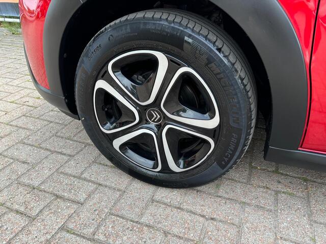 Citroen C3 1.2 PureTech Feel | Clima | Cruise | Navigatie | Privacy glas | 1e Eigenaar | RIJKLAARPRIJS INCL 12 MAANDEN GARANTIE EN BEURT