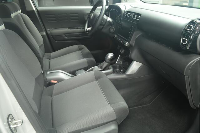 Citroen C3 Aircross 1.2 PureTech S&S Shine // AUTOMAAT // 68.000 km // CLIMA // CRUISE // NAVI // PANO // PDC //