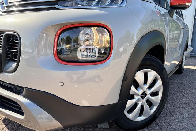 Citroen C3 Aircross 1.2 PureTech S&S Shine Schuif/ kanteldak ,Trekhaak,Stoelverwarming,Apple Carplay Android Auto