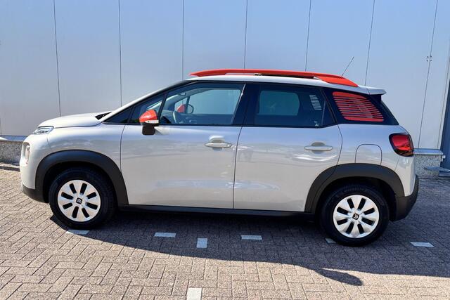 Citroen C3 Aircross 1.2 PureTech S&S Shine Schuif/ kanteldak ,Trekhaak,Stoelverwarming,Apple Carplay Android Auto