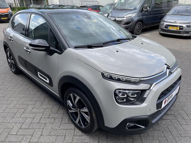 Citroen C3 82pk Shine (Keyless Entry - 17"- LED - Automatische Airco - Navigatie - Apple Carplay - Two tone)