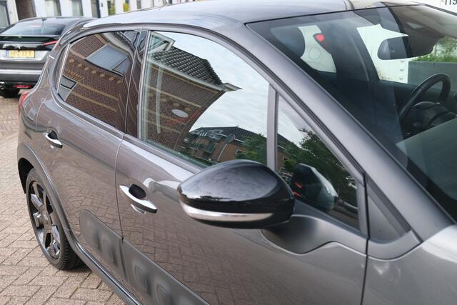 Citroen C3 PT 110 Shine Automaat Camera | Navigatie | 17" | Key less