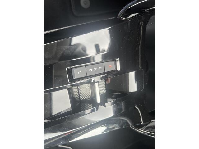 Citroen C3 Aircross 1.2 Hybrid 145pk Max Navi/Camera/Dodehoekbewaking/17"Velgen/GEEN AFLEVERKOSTEN