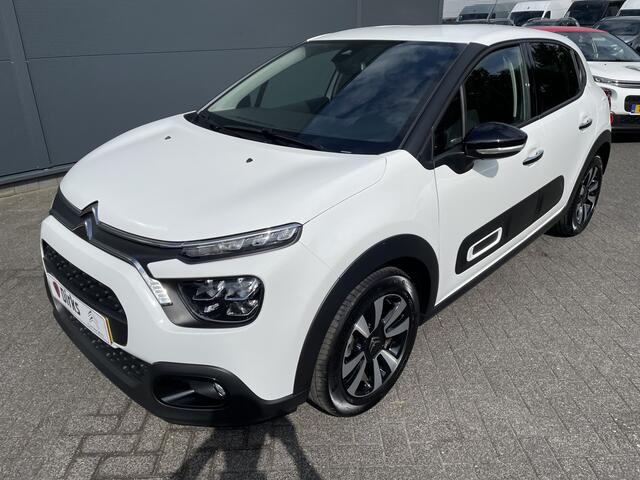Citroen C3 82pk Max (Camera - Keyless Entry - LED - Navigatie - Automatische Airco - Apple Carplay - Parkeersensoren)