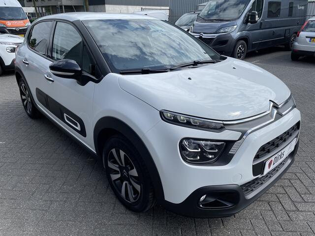 Citroen C3 82pk Max (Camera - Keyless Entry - LED - Navigatie - Automatische Airco - Apple Carplay - Parkeersensoren)