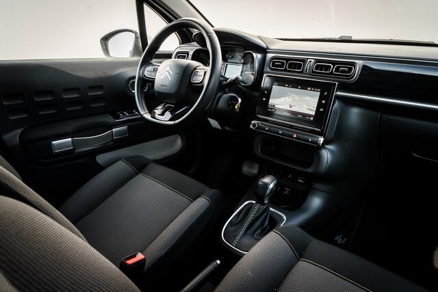 Citroen C3 1.2 111 PK PureTech S&S Shine AUTOMAAT RIJKLAAR. | Two Tone-kleur zwart dak | Clima | 17'' LMV | Camera | Navi |