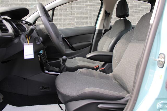 Citroen C3 1.2 PureTech Feel Edition CruiseControl, Bluetooth, Airco, All-season banden