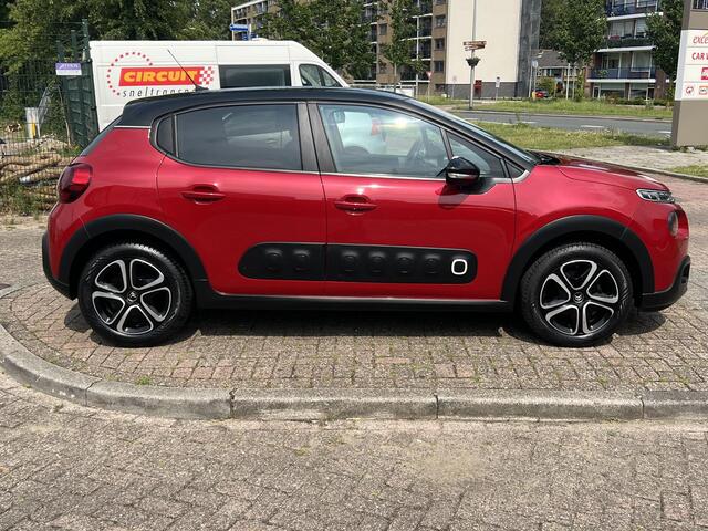 Citroen C3 1.2 PureTech Feel Edition Navi/Parkeersensoren/Duo-Tone/Donker glas/GEEN AFLEVERKOSTEN