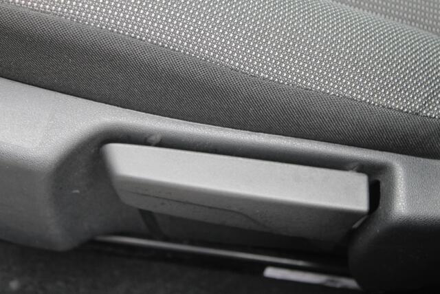 Citroen C3 1.2 PureTech Business//Navi//Camera!