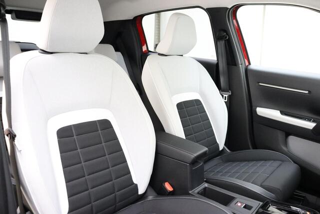 Citroen C3 Ë-C3 Max 113pk 44 kWh | MAAK NU UW AFSPRAAK | NU IN DE SHOWROOM | DEMO | Boordlader 11KW 3 Fasen | Airco | Cruise Control | Parkeersensor | Camera | Navigatie | Apple Carplay | Licht metalen velgen