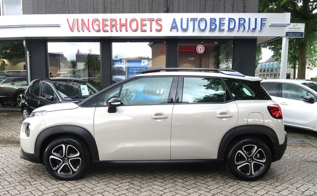 Citroen C3 Aircross 1.2 Benzine Feel Edition * Navigatie & Spotify viaApple Carplay of Android Auto * Airco * Cruise Control * Parkeersensoren * Hoge Zit * Hele mooie kleur * Vingerhoets: Vierde Generatie Eersteklas Service !