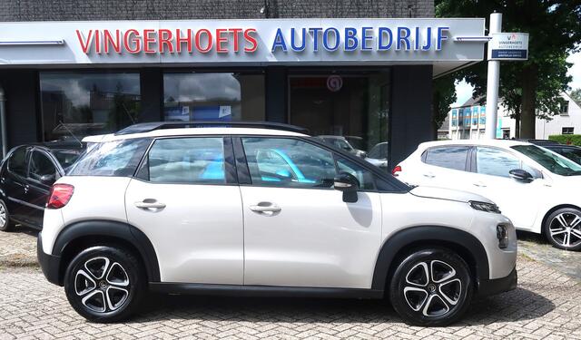Citroen C3 Aircross 1.2 Benzine Feel Edition * Navigatie & Spotify viaApple Carplay of Android Auto * Airco * Cruise Control * Parkeersensoren * Hoge Zit * Hele mooie kleur * Vingerhoets: Vierde Generatie Eersteklas Service !