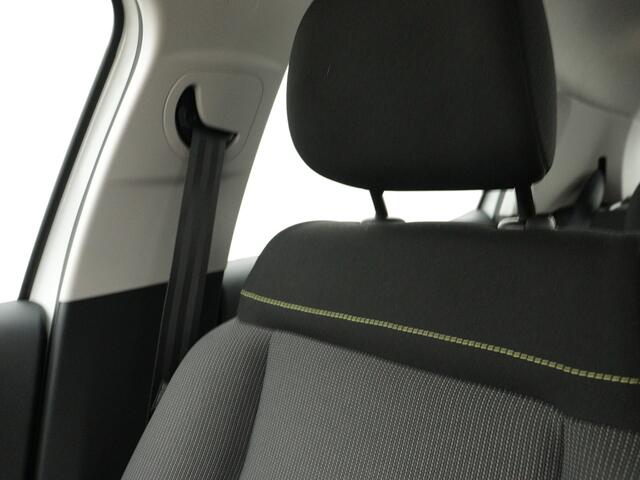 Citroen C3 82 PK Feel | Rijklaar | Parkeersensoren achter | Navigatie | Apple carplay / android auto |