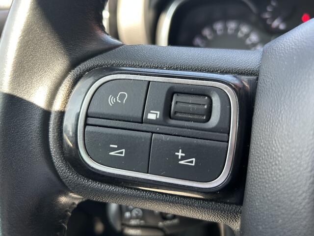 Citroen C3 Aircross 1.2 PureTech Shine // LED // NAVI + CARPLAY // LEDER // PANO/SCHUIFKANTELDAK // CLIMA // KEYLESS