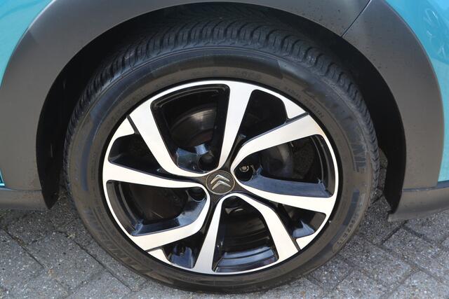 Citroen C3 1.2 PTShine I 110PK I AUTOMAAT I NAVIGATIE I ACHTERUITRIJCAMERA I ARMSTEUN I L.M. VELGEN I ALL SEASONBANDEN I