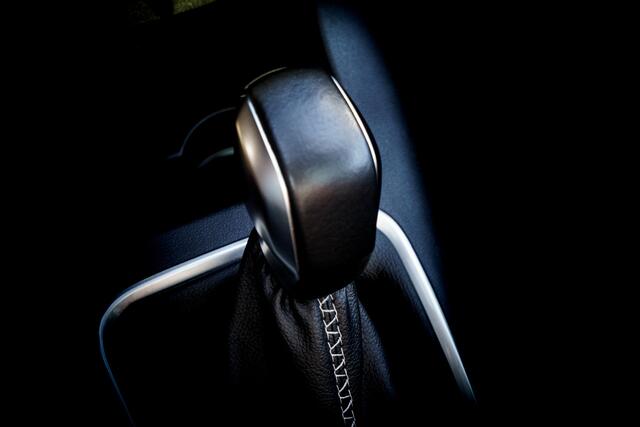 Citroen C3 1.2 PureTech S&S Shine AUTOMAAT RIJKLAAR INCL GARANTIE | Panodak \ DB riem is Vervangen | Clima | Navi |