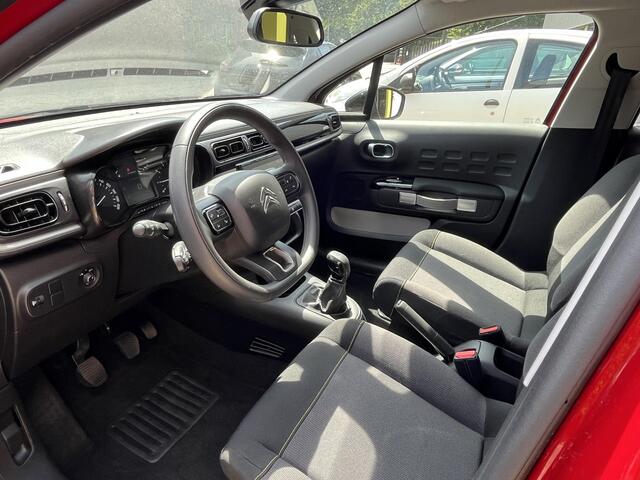 Citroen C3 1.2 PureTech Shine Business Trekhaak, LED, Stoelverwarming, Climate Control, Cruise Control