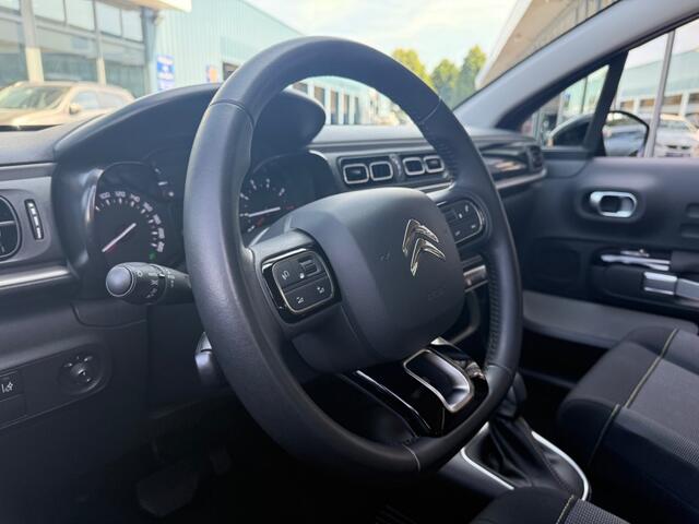 Citroen C3 1.2 PT SHINE AUTOMAAT 110PK AIRCO NAVI PDC-CAMERA CRUISE.