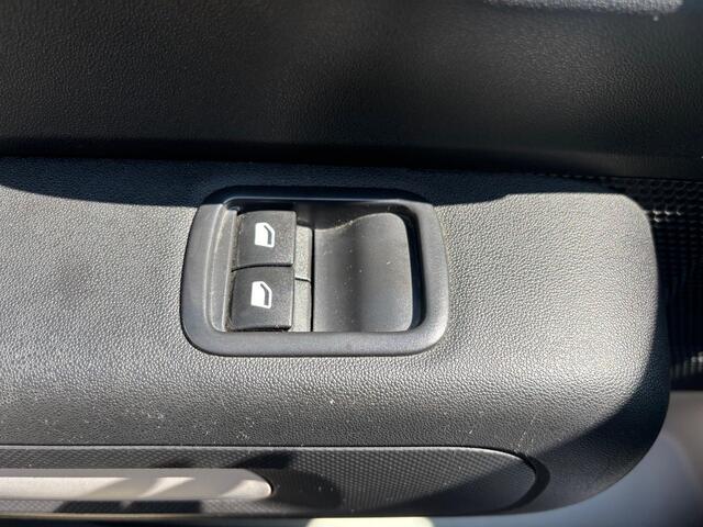 Citroen C3 1.2 PureTech S&S Feel Edition / Airco/ Navigatie/ Cruise/ Apple carplay/ PDC/ LED