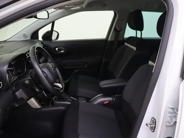 Citroen C3 Aircross 1.2 PureTech Shine Leuke wagen met hoge instap!