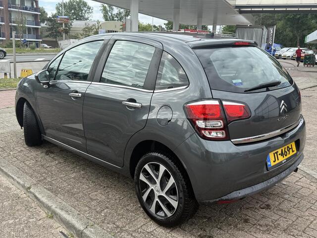 Citroen C3 1.2 PureTech Selection Airco/Navi/Parkeersensoren/All Weather banden/GEEN AFLEVERKOSTEN