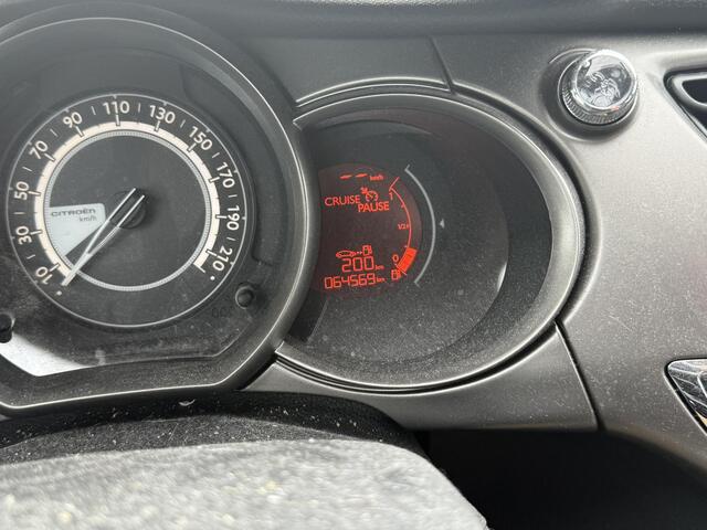 Citroen C3 1.2 PureTech Selection Airco/Navi/Parkeersensoren/All Weather banden/GEEN AFLEVERKOSTEN