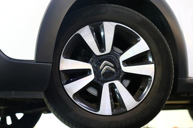 Citroen C3 1.2 PureTech Shine PANO"