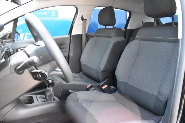 Citroen C3 PureTech 83 Plus | Parkeersensoren achter | Nav | Airco | DAB |
