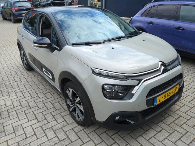 Citroen C3 1.2 PureTech Shine Camera/Navi/Apple Carplay/Duo-Tone/17"Velgen/GEEN AFLEVERKOSTEN